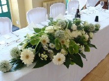 Grouped style top table arrangement